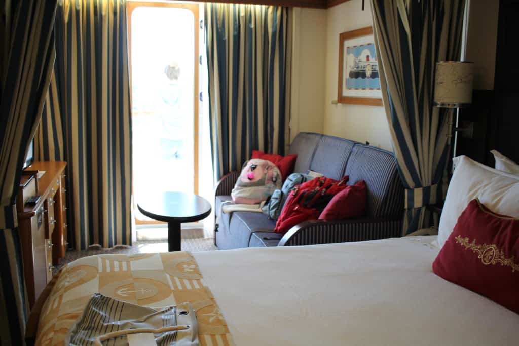 Entrance Way Looking Towards Balcony