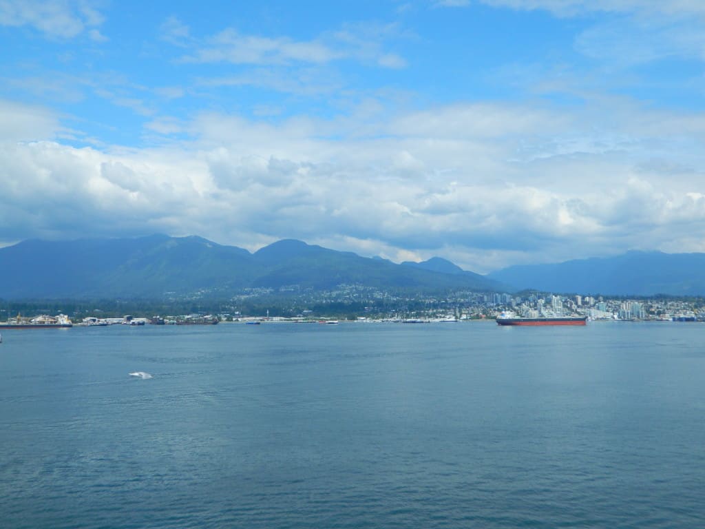 North Shore Mountains
