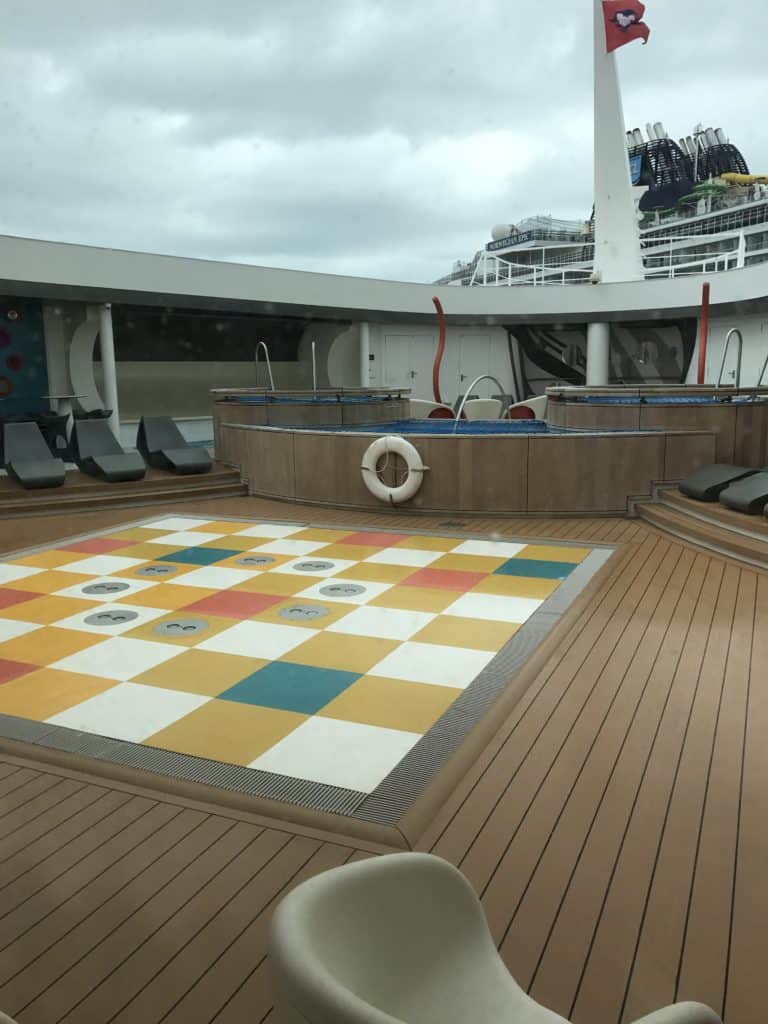 Vibe Sun Deck