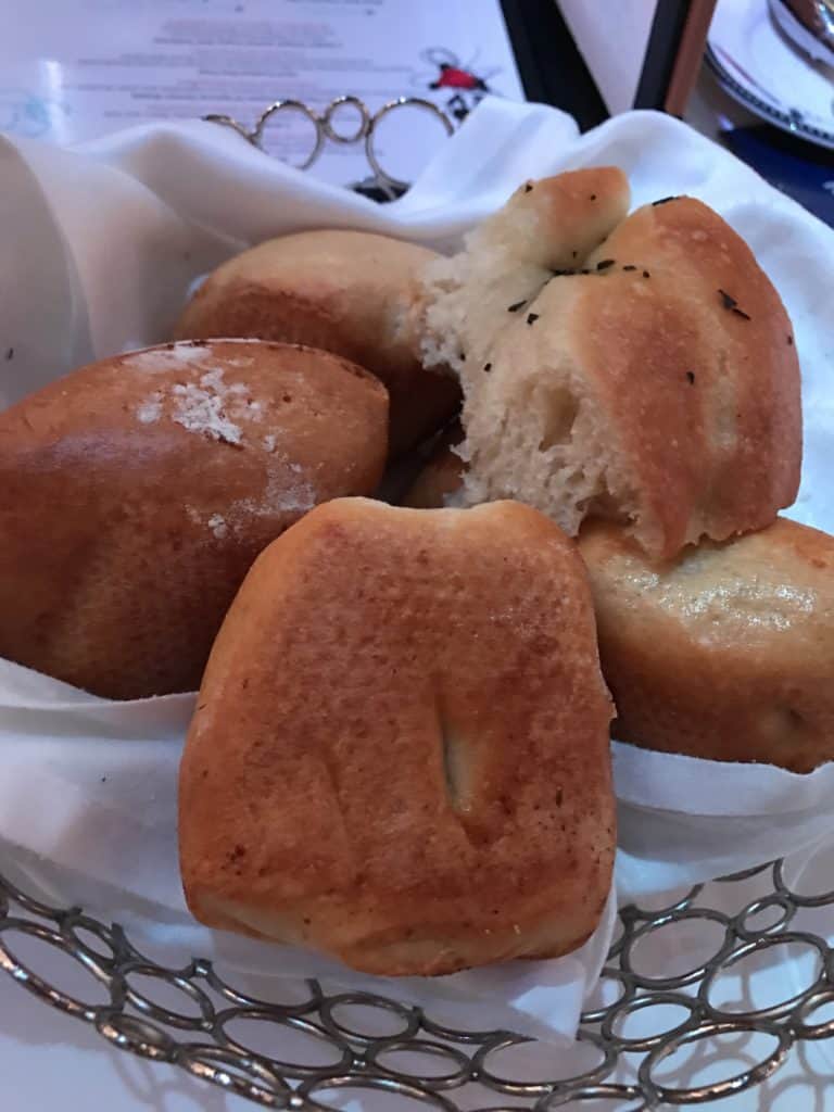 Animator's Palate Bread Service