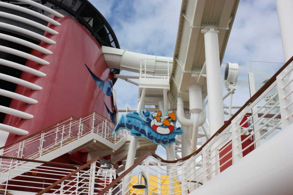 Aqua Duck Entrance