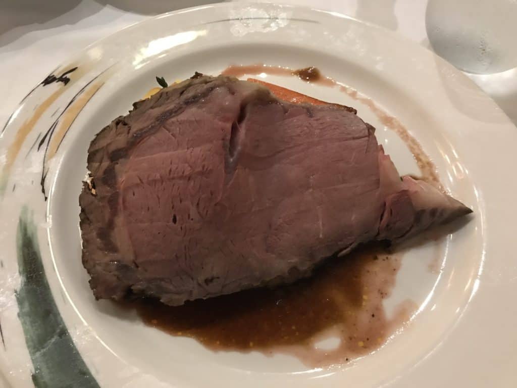 Garlic Rubbed Roasted Beef Rib Eye