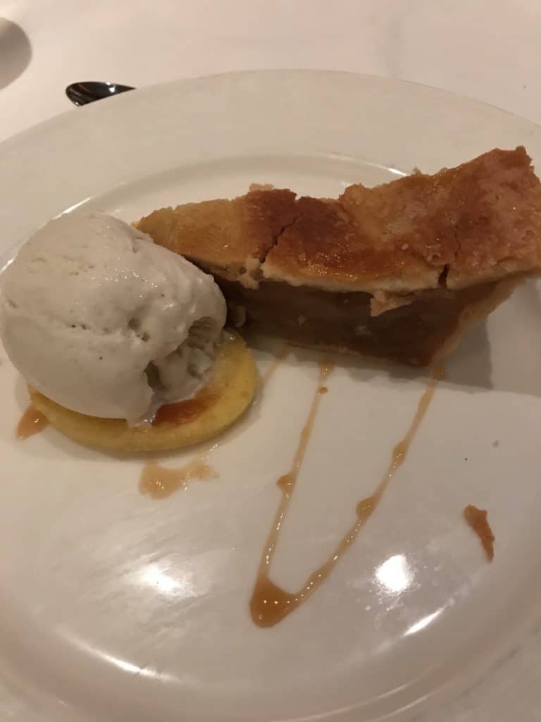 Apple Pie a la Mode