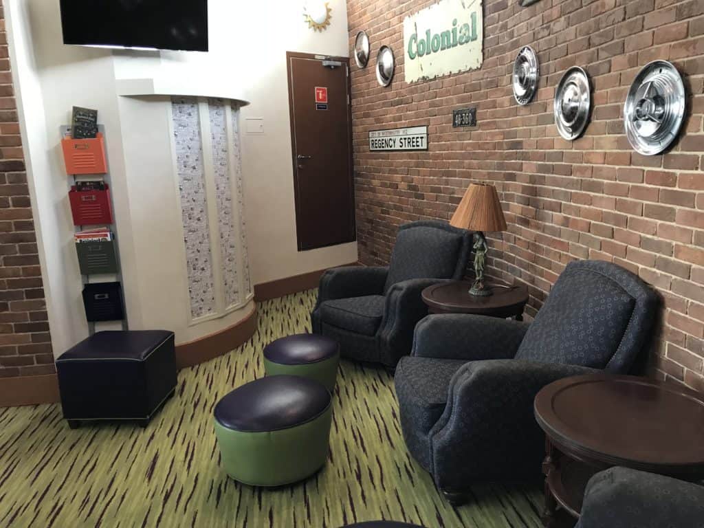 Side Area Seating