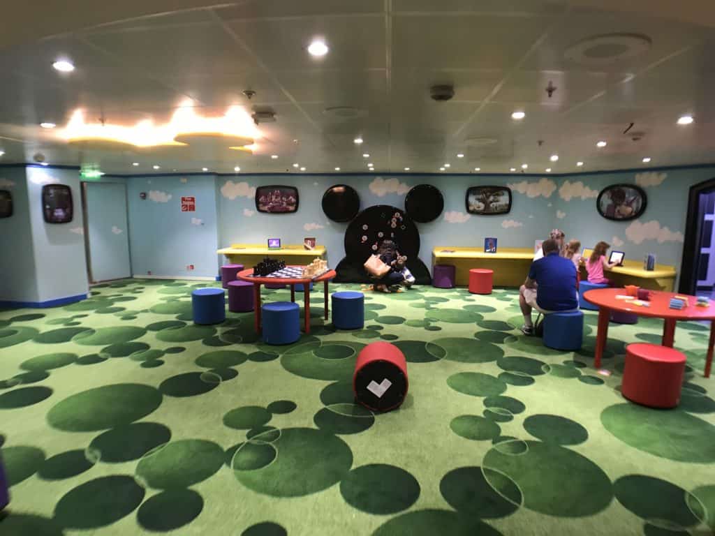 Interior of the Disney Club Junior