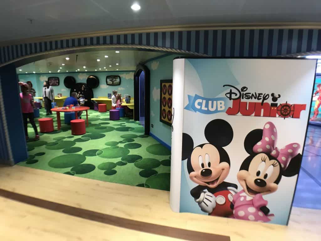 Disney Club Junior