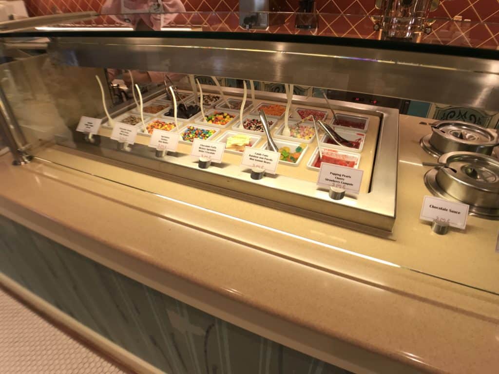 Topping Display Case