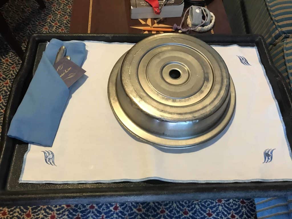 Room Serivce Tray