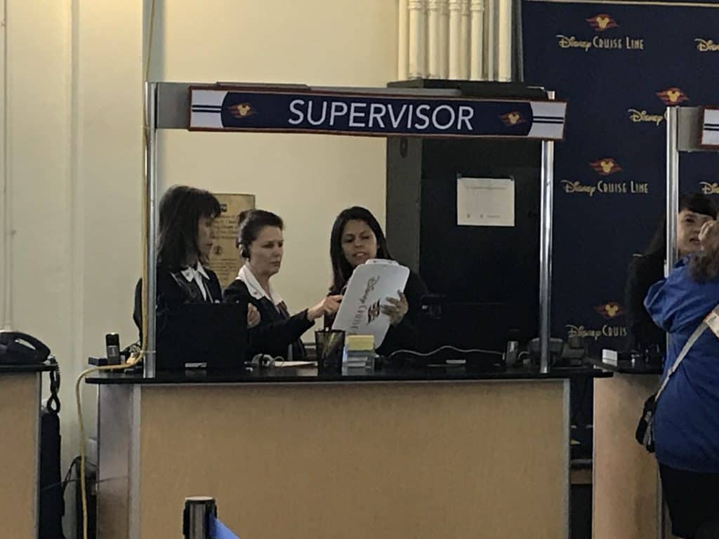 Supervisor Desk