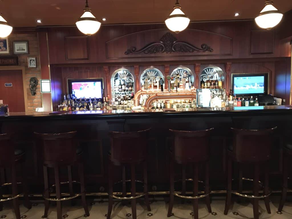 Crown and Fin Bar