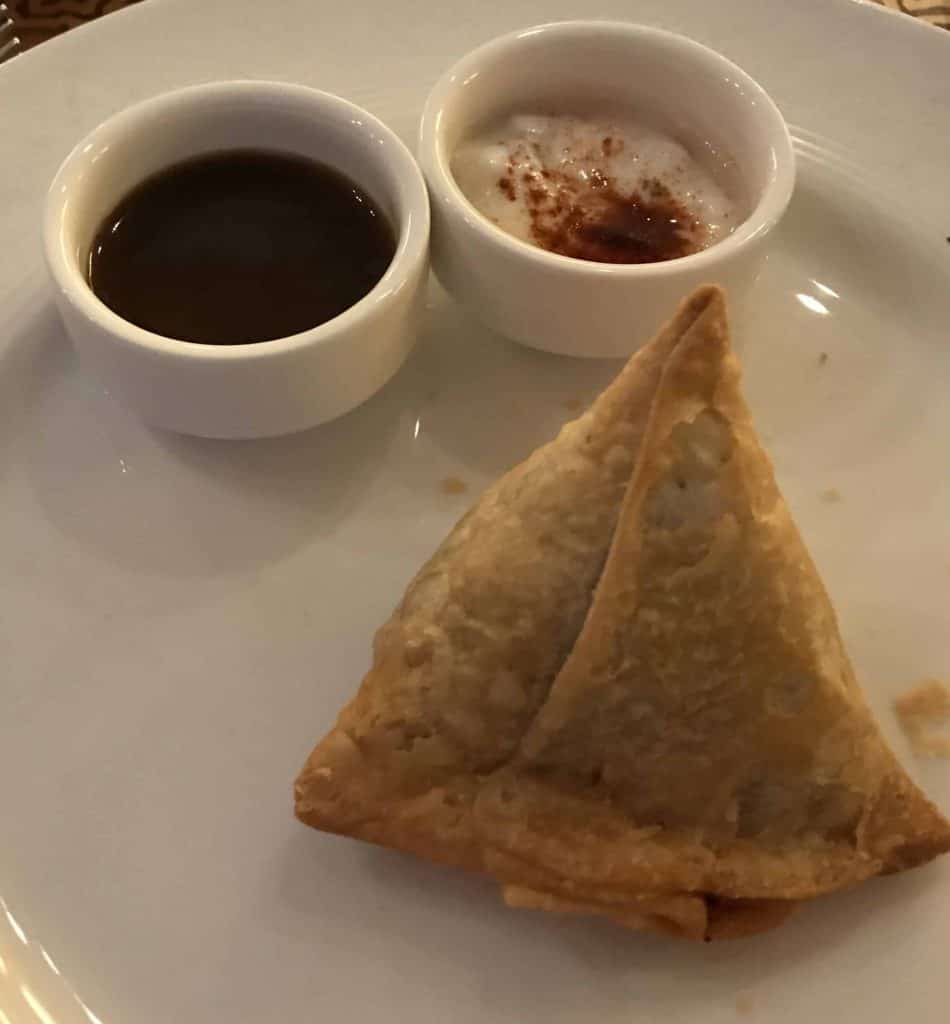 Sri Sumbhajee's Vegetable Samosa
