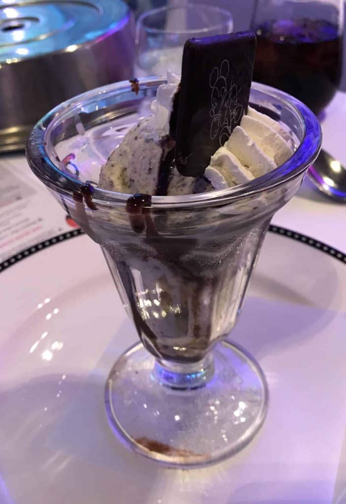 Cookies n Cream Sundae