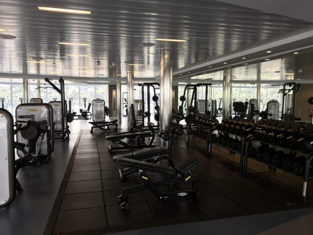 Free Weights and Circuit Machines