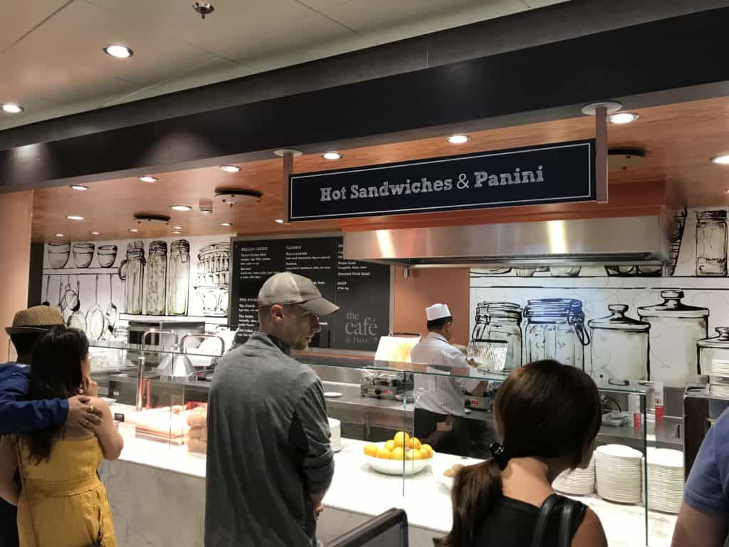The Cafe at 270