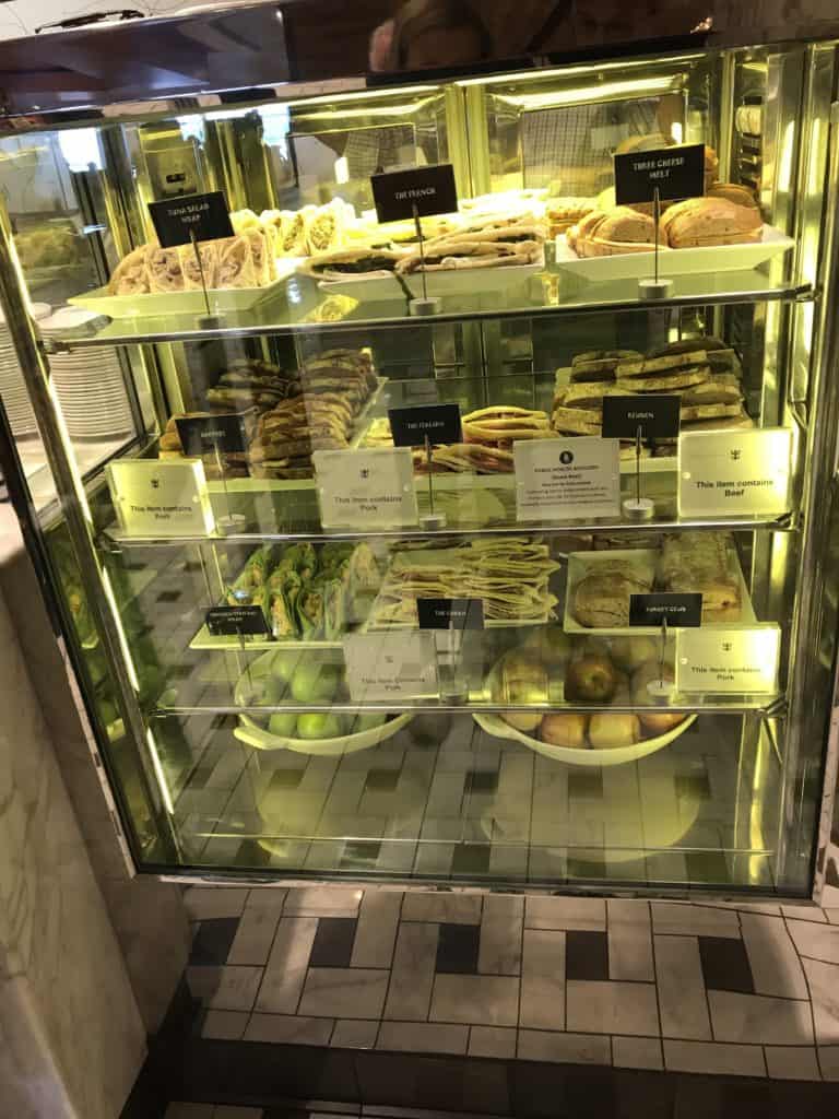 The Cafe at 270