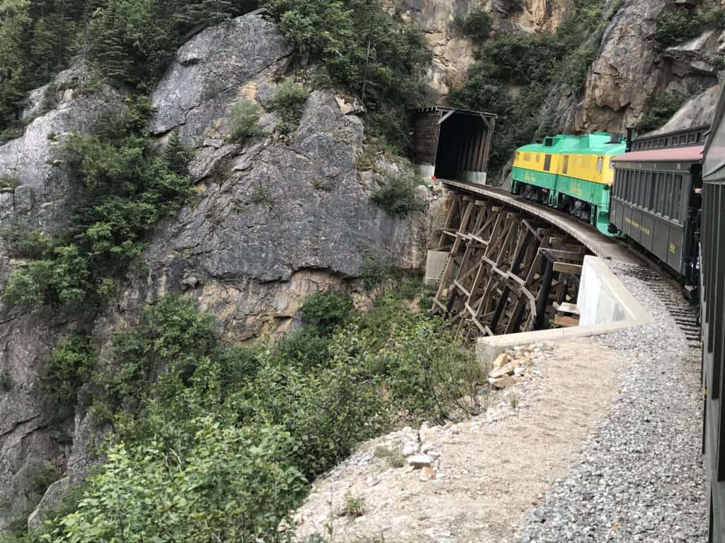 Tunnel