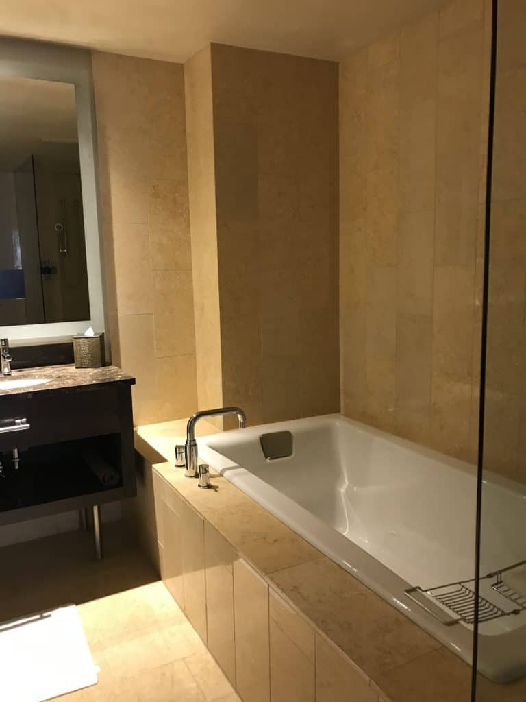 Tub