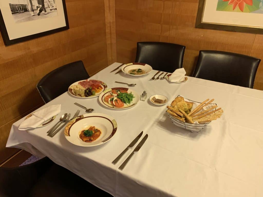 Dining Room With Palo Dinner