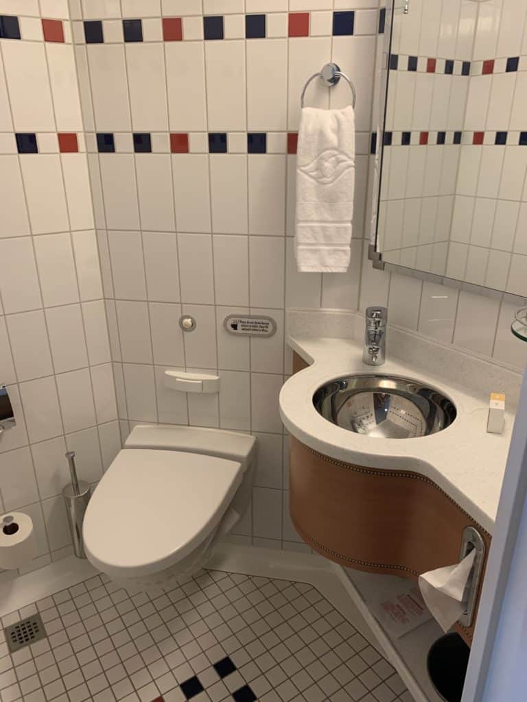 Split Bathroom with Toilet