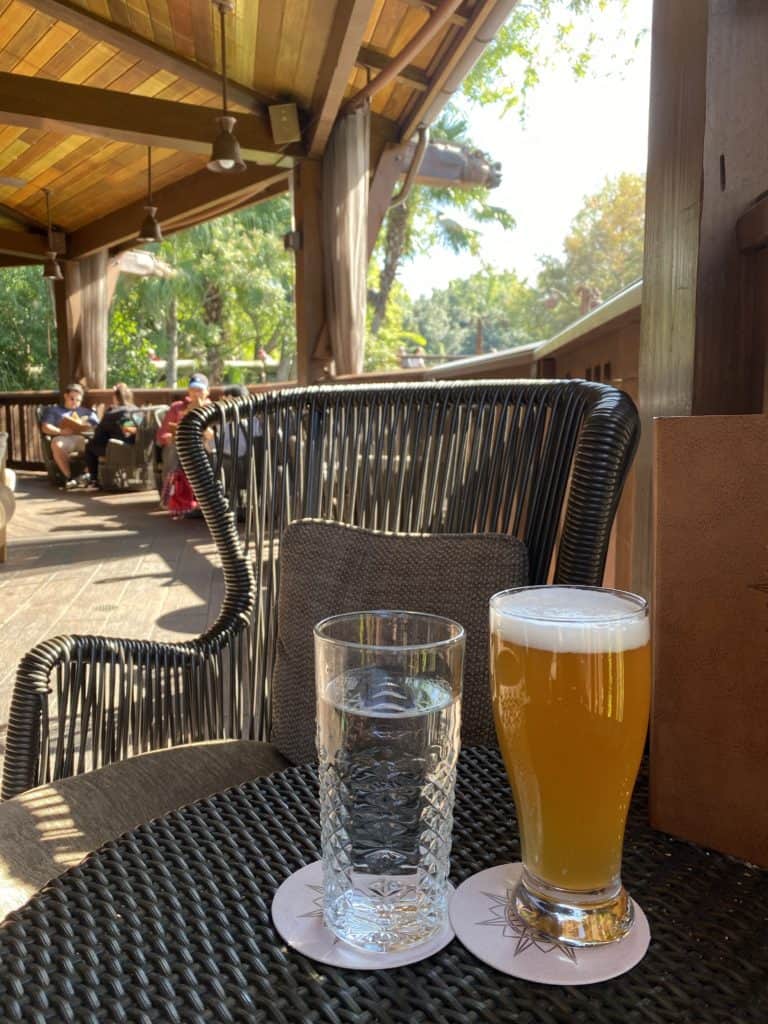 Nomad Lounge