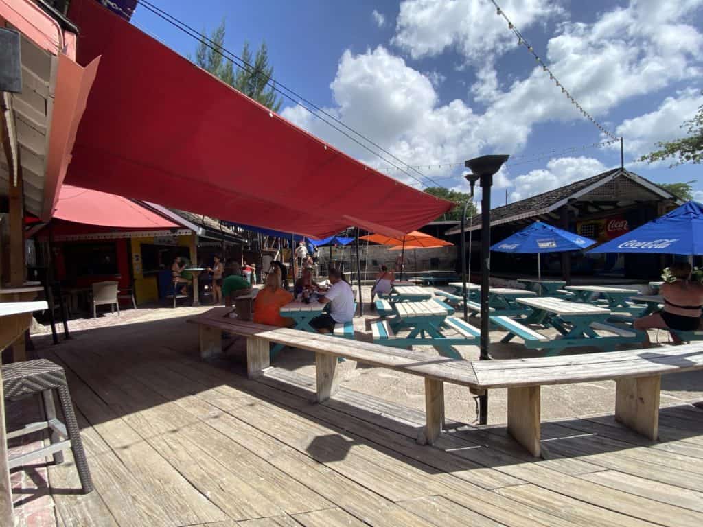 Bar/Food Area