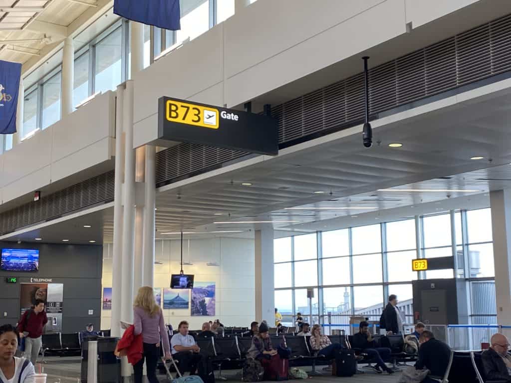 Gate B73