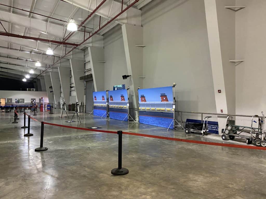 Boarding Photo Area