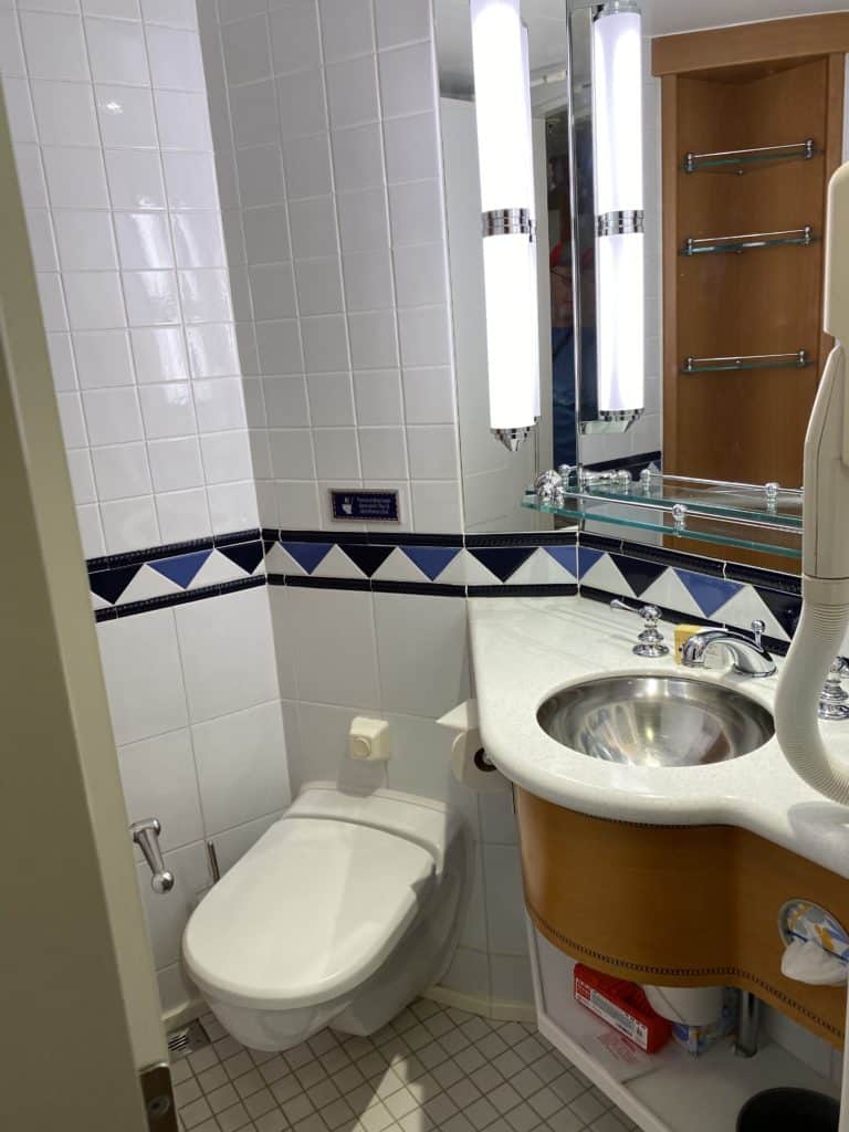Split Bathroom with Toilet