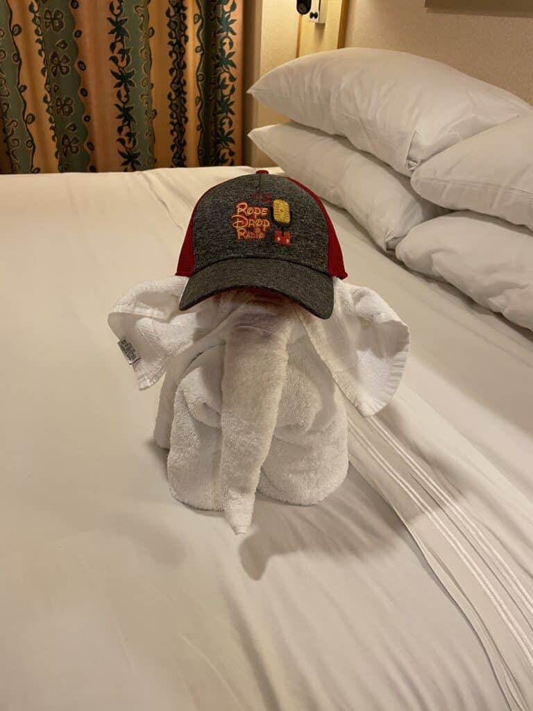Towel Animal Complete with Rope Drop Radio Merchandise