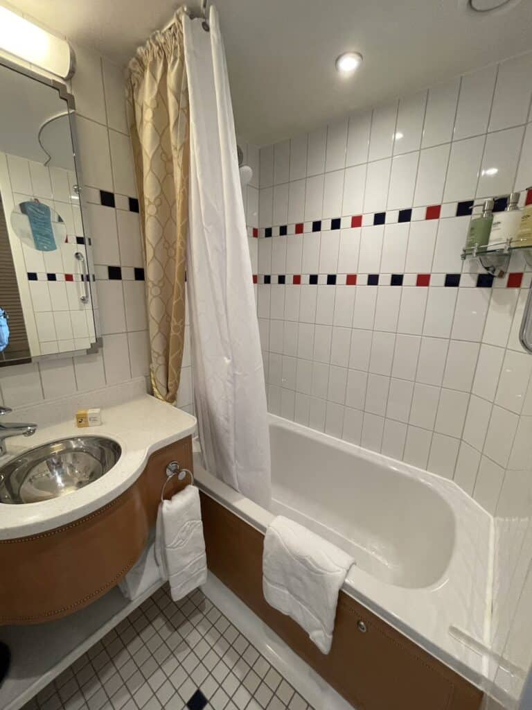 Sink and Tub