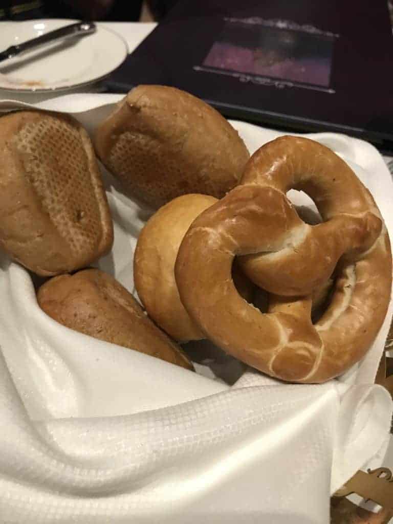 Bread Service