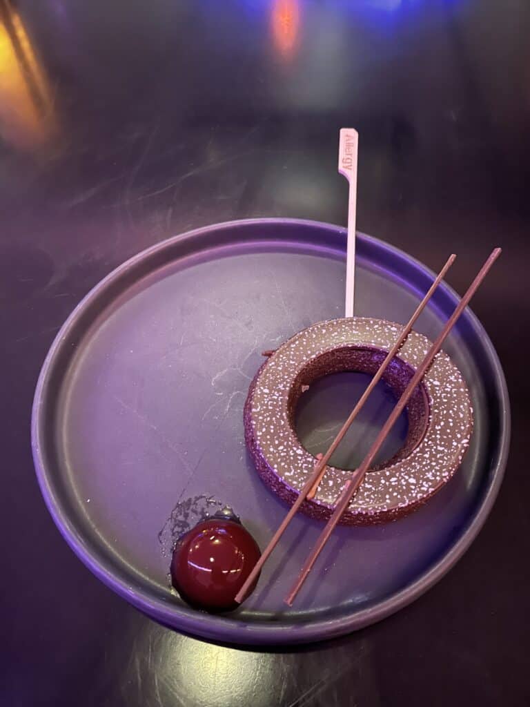 CHANDRILAN AIR CAKE