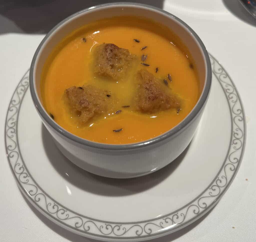Sven's Favorite Carrot Soup
