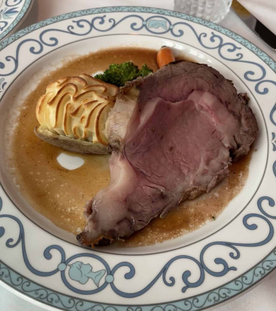 Garlic and Thyme Roasted Beef Rib-Eye