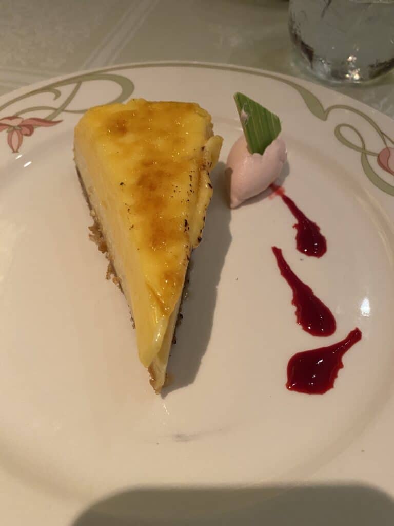 Crème Brûlée Cheesecake