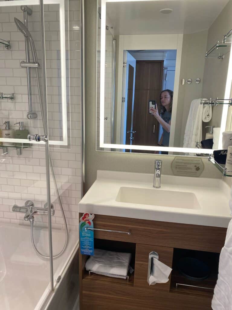 Split Bathroom With Shower
