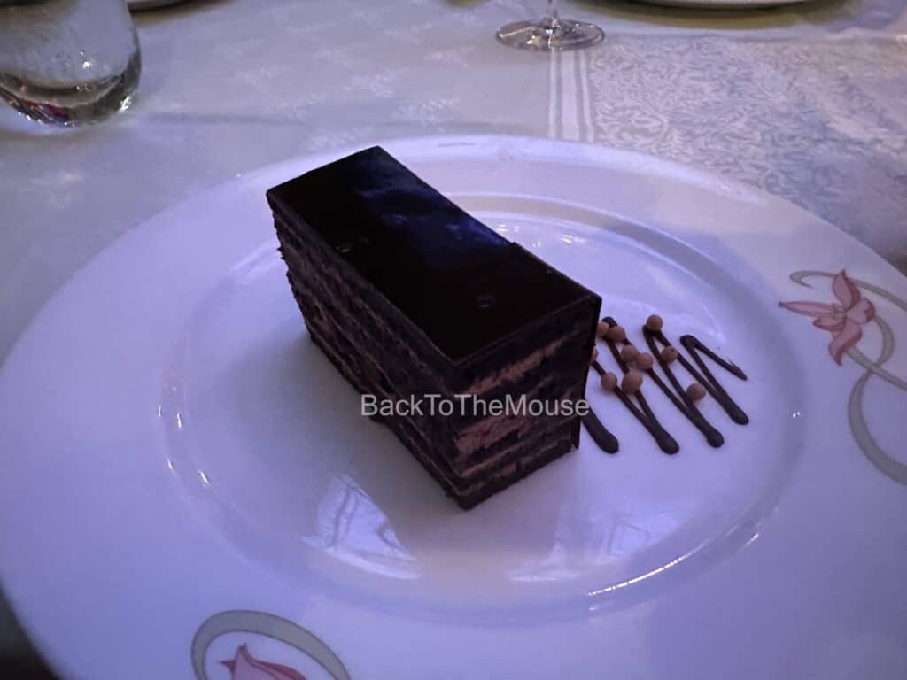 RAVAGERS DEVIL'S FOOD CAKE